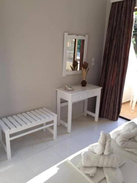 Voula Studios Faliraki Ngoại thất bức ảnh